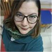 Profesora diferencial y docente educación superior realiza refuerzo en diferentes materias de pre básica, básica,media y superior