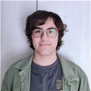 Profesor de dibujo técnico con amor por el campo