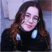 Tengo el título CAE, inglés avanzado. Bachillerato de Humanidades.
Estudiante del grado universitario.
Trabajadora y responsable.