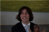 Liceale (scientifico) dà lezioni di inglese a studenti di scuola media/superiore. ha studiato 6 mesi in canada in un’high school