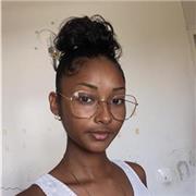 Tutrice pour donner des cours particuliers d’anglais à des élèves, du niveaux de collège jusqu’à lycée