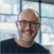 Esperto in intelligenza artificiale generativa offro lezioni private a persone di ogni età a Milano prevalentemente online