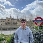 Ofrezco clases particulares de física con la intención de que el alumno aprenda las bases de la fisica y puede aplicarlas