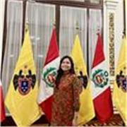 Profesional con amplia experiencia en el ámbito socioeducativo y de gestión, especializada en el acompañamiento escolar.