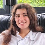 BAC LLCER Anglais/SVT (16,75 de Moyenne)
Détentrice du Cambridge C1
Traductrice Anglais-Français littéraire pour une association.