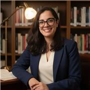 Olá! 👋 Sou Thagla, professora de inglês há 9 anos, com ampla experiência ajudando adultos que desejam destravar o inglês para o