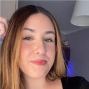 Me defino como un chico tranquilo i poco hablador pero muy sociable sobretodo con niños i niñas pequeñas,