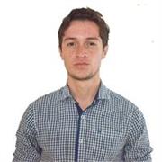 Profesor de artes plasticas y visuales para a niños y niñas de 5 a 10 años de edad