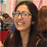 Profesor de español dicta clases para todas las edades