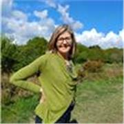 Experienced Primary teacher specialising in reading and writing. Can also offer maths tuition