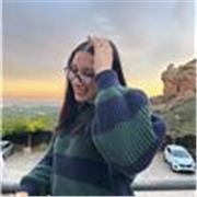 Soy estudiante de Psicología y podría dar clases a alumnos de primaria y secundaria, principalmente matemáticas y lenguas.