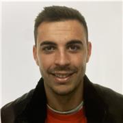 Maestro de educación primaria, graduado en la Universidad de Sevilla en 2019. Cuento con experiencias en el periodo de prácticas en dos centros escolares diferentes, en el primero como tutor (matemáticas, lengua castellana, ciencias de la naturaleza, cien