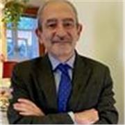 sono un avvocato di 56 anni patrocinante in Cassazione. Ho maturato la mia esperienza nell'ambito del diritto civile e mi piacerebbe molto insegnare a chi ne ha bisogno