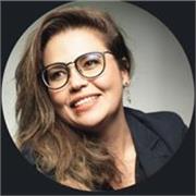 Profesional contable con más de 20 años de experiencia 