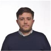 Laureato magistrale in management e strategia in impresa impartisce lezioni e servizio aiuto compiti