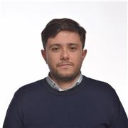 Laureato magistrale in management e strategia in impresa impartisce lezioni e servizio aiuto compiti