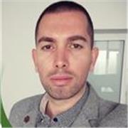 I give  personalized online English lessons tailored to your knowledge level and goals.