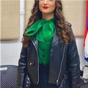 Patient, adaptable French tutor focused on confidence and progress.