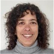 Profesora con titulación internacional con mas de 10 años de experiencia. Especialista en entrenamiento personal y la natación 