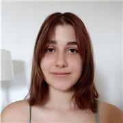 Chica con nivel C1 titulación de Cambridge CAE ofrece clases particulares de apoyo online o presenciales con flexibilidad de horario