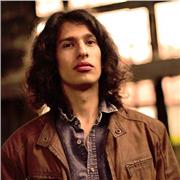 Guitarra, piano, teoría musical, armonía, lectoescritura, historia de la música