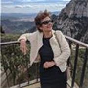 I give private lessons according to level and needs.