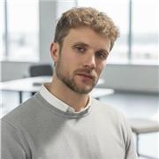 Certified English and Italian teacher for adults