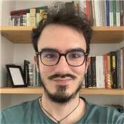 Laureato in Ingegneria e in Storia propone lezioni di matematica e storia per scuole medie e superiori