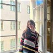 Estudiante de composición, con conocimientos en violín piano y en teoría y lenguaje musical.