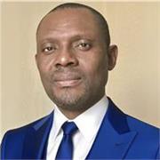 Empathetic coach helping students build confidence and succeed.