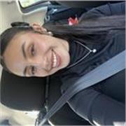 Capacitada para impartir clases de boxeo y otros deportes de contacto. Además de asignaturas como lengua y apoyo de primaria.