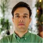 Diseñador UX y gráfico certificado, con amplia trayectoria creativa. Clases online de diseño UX/UI o diseño gráfico aplicado.