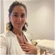 Profesora titulada como Masajista profesional en diversas disciplinas imparte clases on line y presencial de Masaje