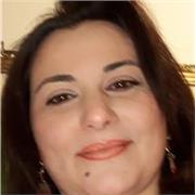 Insegnante italiano per stranieri e chiunque né abbia bisogno...diploma di merito, maturità classica,master giurisprudenza.