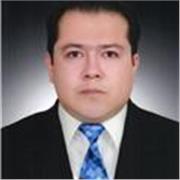 Profesor de Matemáticas imparte clases a alumnos de t5odas las edades