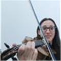 Profesora de violín, viola, lenguaje musical, imparte clases a todos los niveles. presencial y online. desde niños hasta adultos
