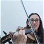 Profesora de violín, viola, lenguaje musical, imparte clases a todos los niveles. Desde niños hasta adultos.