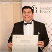 Cuento con amplia experiencia asesorando tesis de posgrado en areas de la salud (más de 80) con procesos satisfactorios en todos l