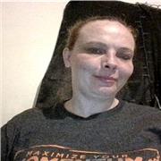 Lesley J Presley