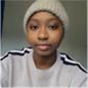 je vais enseigner l'anglais à des apprenants débutants et intermédiaires, principalement des enfants et des jeunes adultes