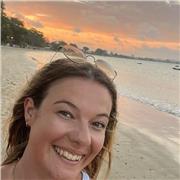 Étudiante en licence d’anglais et ayant passé 1 an en Australie, je vous propose des cours d’anglais (tous niveaux) sur Lorient et ses alentours.