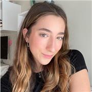 Clases a niños y niñas cursando primaria, ESO y bachillerato