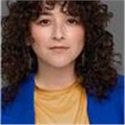 Profesora titulada con doce años de experiencia imparte clases de piano presenciales y online