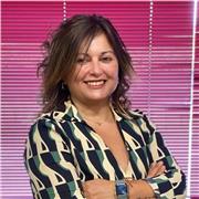 Licenciada en derecho da clases de derecho civil