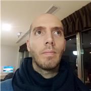 Insegnange d'inglese certificato, poliglotta, programmatore di computer in linguaggio C, sviluppatore di moduli educativi