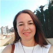 Hola, soy Licenciada en Psicología, dicto clases de Inteligencia Emocional para niños, adolescentes y adultos.
Aprender a desarrollar la empatía, asertividad, autoestima y tolerancia a la 
frustración con estrategias fáciles para incorporar a la vida diàr