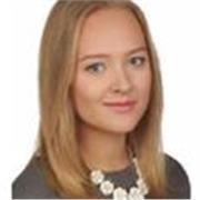 Student der Universität (Bereich der Wirtschaftswissenschaften).Ich habe einen Master-Abschluss in Wirtschaftswissenschaften, jetzt mache ich eine zweite Hochschulausbildung.