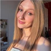 Studentin gibt Englisch Nachhilfe für Grundschüler.(Auch andere Fächer möglich)