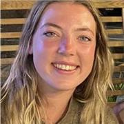 I am a native english speaker, I have experience in teaching english. Learning a new language is difficult, let's excel together!