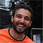 Professeur de programmation dans les langages de l'informatique